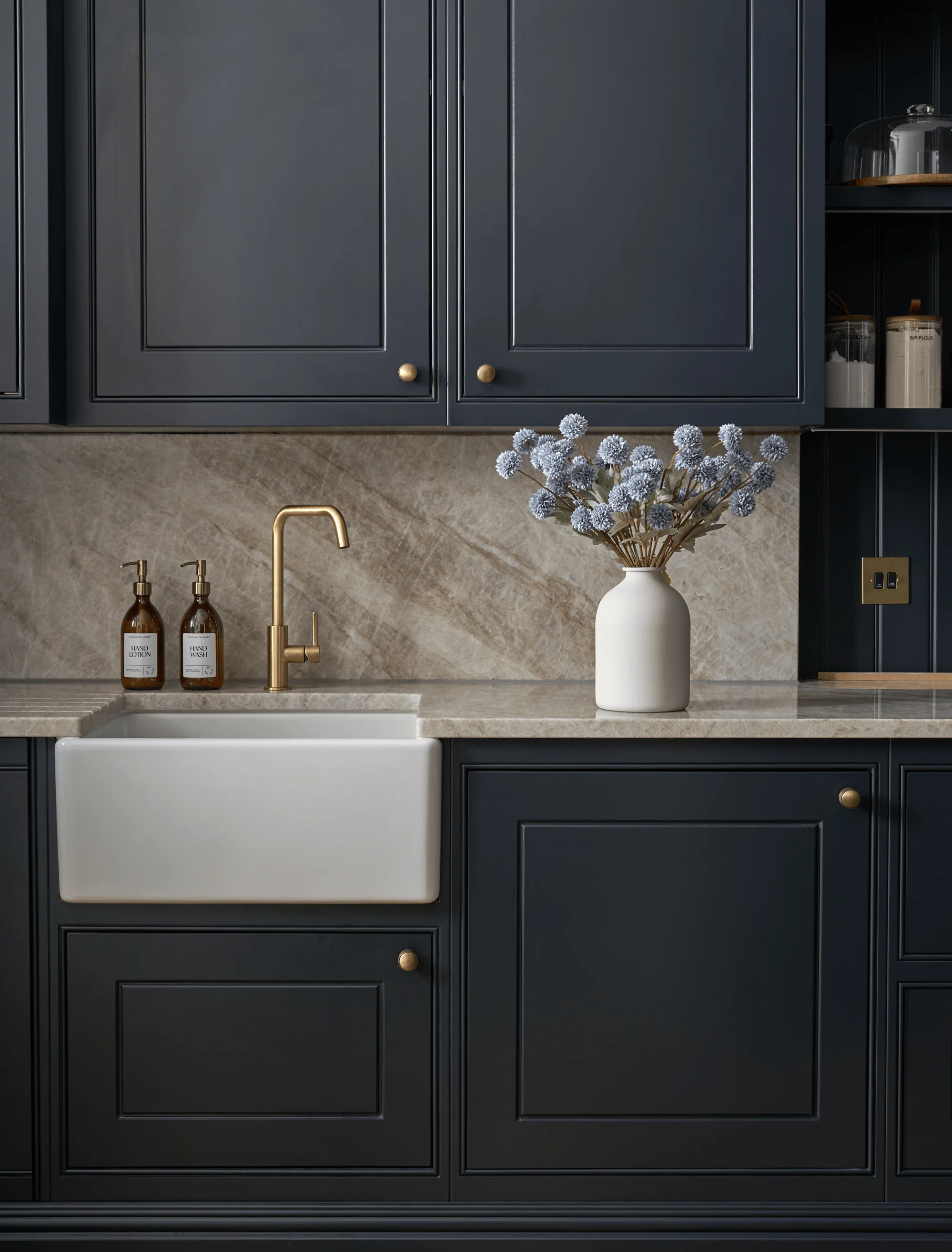 Faux Kiku Flower - Livid (10 Stems / 50 Heads) - Image 3